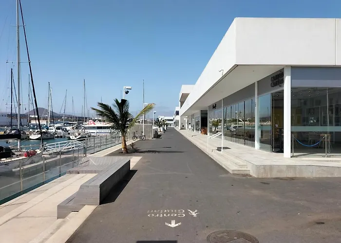 Botel Canarian Pirat